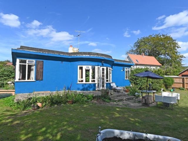 Bungalow for sale in Hacheston, Eastbridge