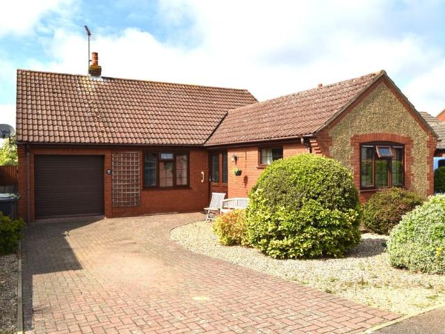 Bungalow for sale in Comers, Norfolk