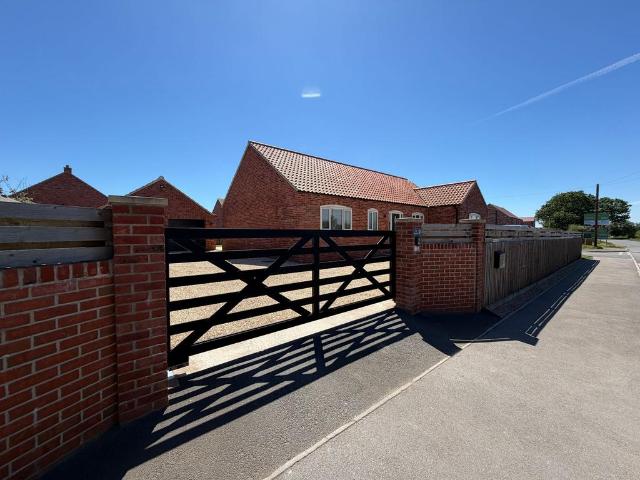 Bungalow for sale in Costhorpe, East Midlands