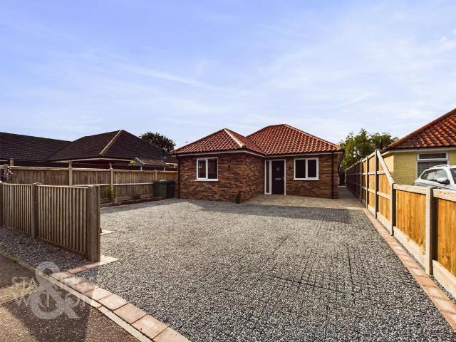 Bungalow for sale in Burgh St Peter, Norfolk