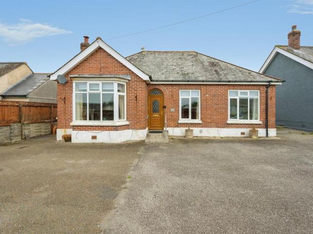 Bungalow for sale in Burraton, Saltash