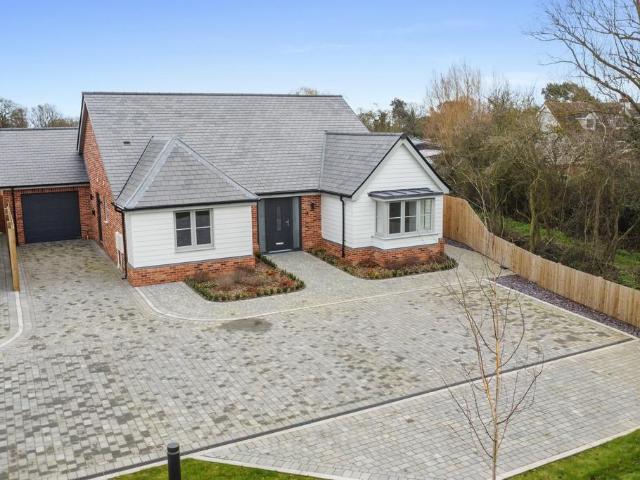 Bungalow for sale in Dale Hill, Essex