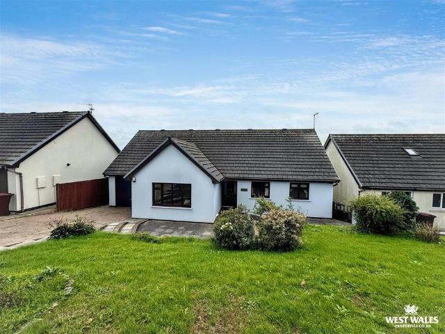 Bungalow for sale in East Williamston, Pentlepoir