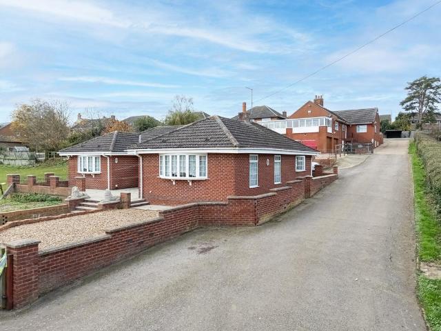 Bungalow for sale in Broughton, Little Cransley