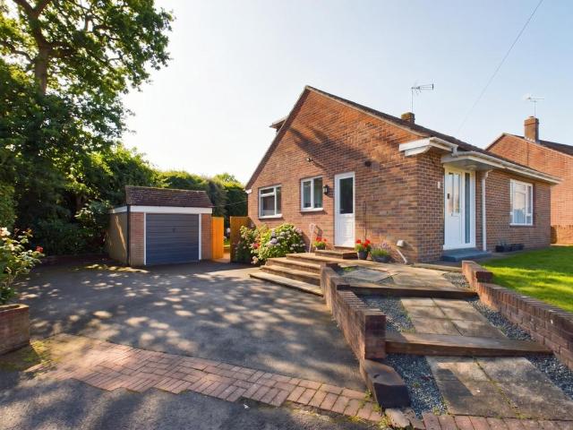 Bungalow for sale in Spring Vale, Hampshire