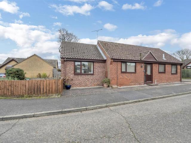 Bungalow for sale in Bedingfield, Suffolk
