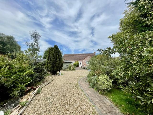 Bungalow for sale in Gosberton Clough, Lincolnshire