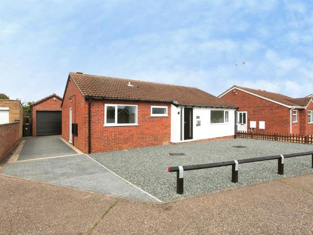 Bungalow for sale in Cardea, Peterborough