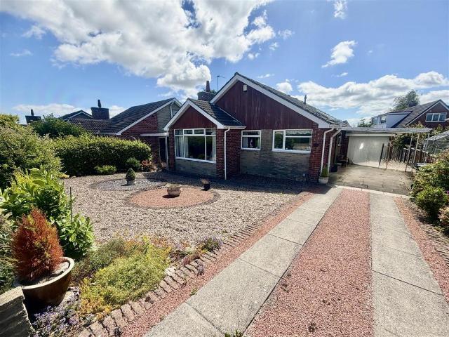 Bungalow for sale in Barwick in Elmet and Scholes, Barwick In Elmet