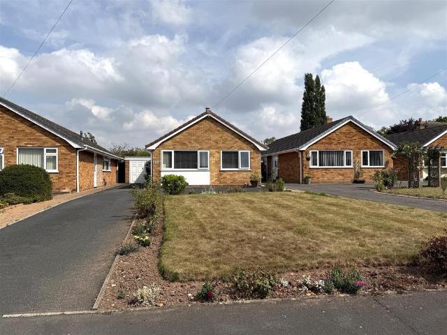 Bungalow for sale in Colwich, Baswich