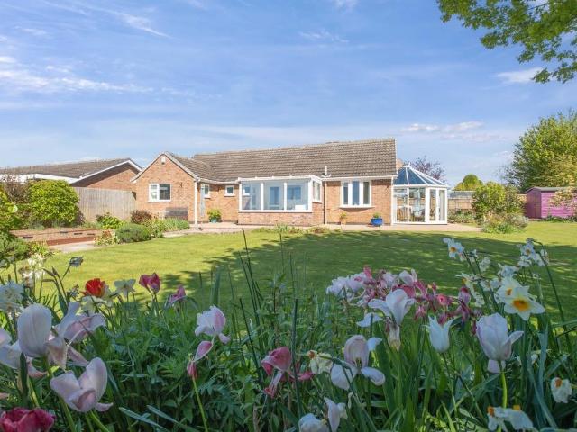 Bungalow for sale in Brentingby, Leicestershire