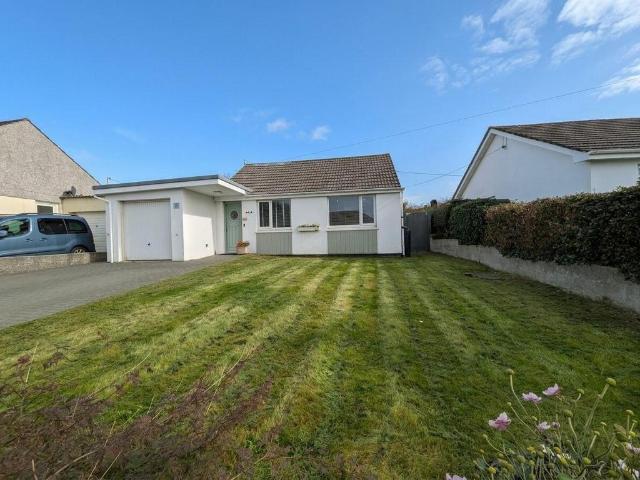 Bungalow for sale in Park Bottom, Illogan