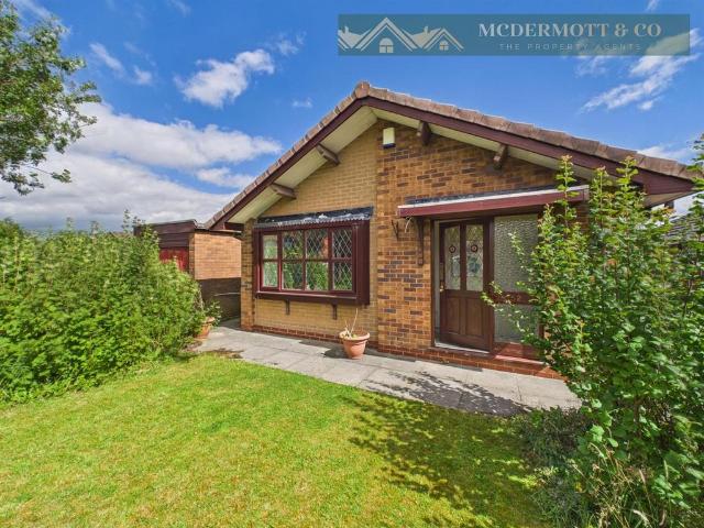 Bungalow for sale in Woodhouses, Pendock