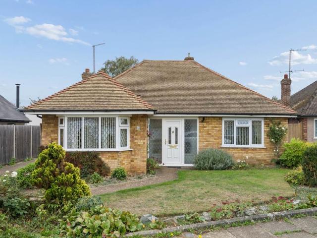 Bungalow for sale in New Mill, Dacorum