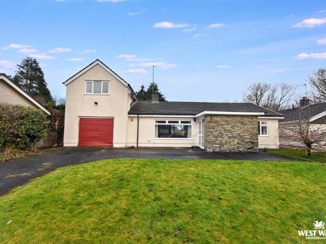 Bungalow for sale in St Florence, Wales