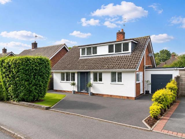 Bungalow for sale in Stourbridge, West Midlands