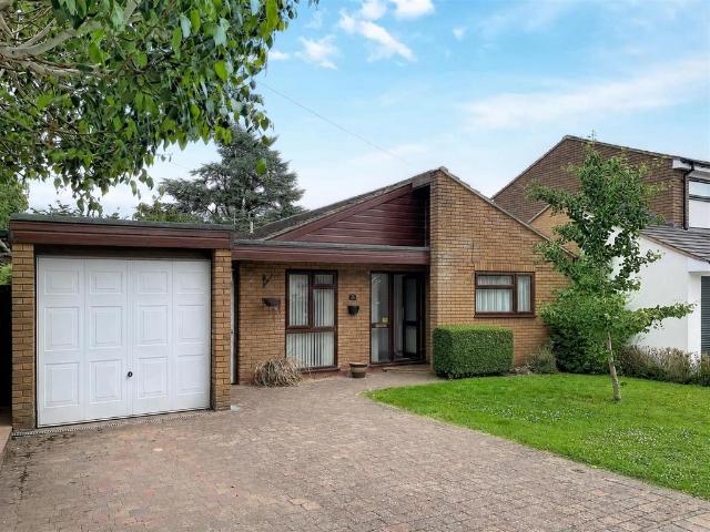 Bungalow for sale in Castle Green, Green Close