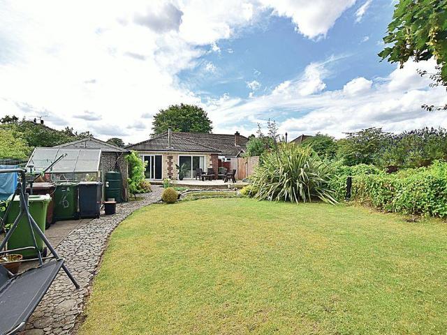 Bungalow for sale in Ermine, Brayford