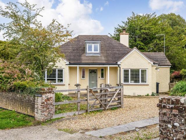 Bungalow for sale in Coombe Bissett