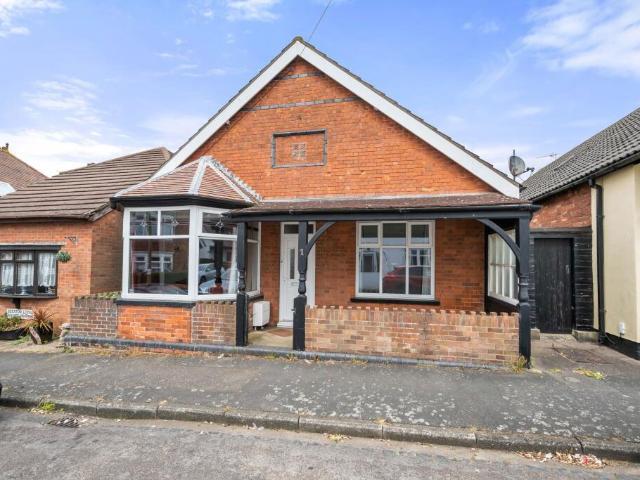 Bungalow for sale in Seacroft, Belleau