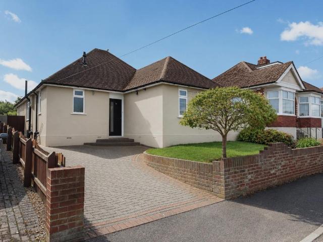 Bungalow for sale in Chilton, Acol