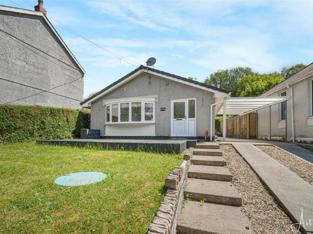 Bungalow for sale in Ystradgynlais, Wales