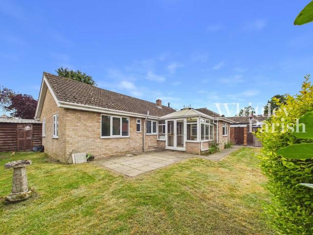 Bungalow for sale in Bedingfield, Suffolk