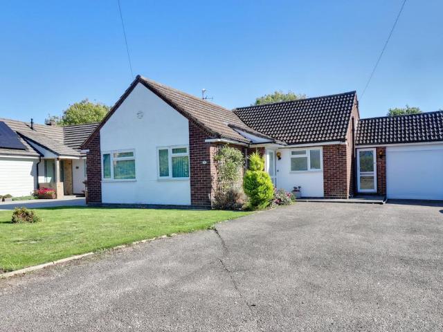 Bungalow for sale in Sawbridgeworth, Colliers End