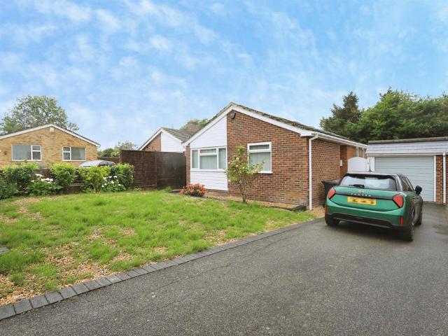 Bungalow for sale in Horsebridge, Cross In Hand