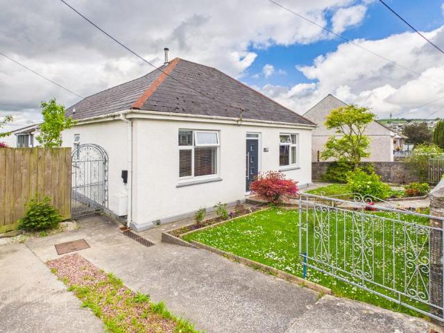 Bungalow for sale in Scredda, Cornwall