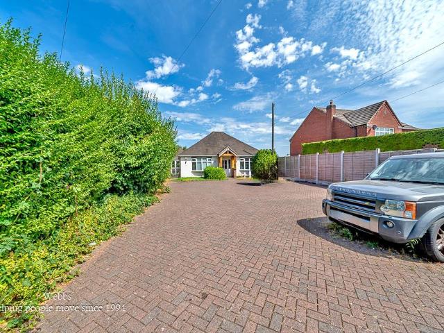 Bungalow for sale in Great Chatwell, Staffordshire