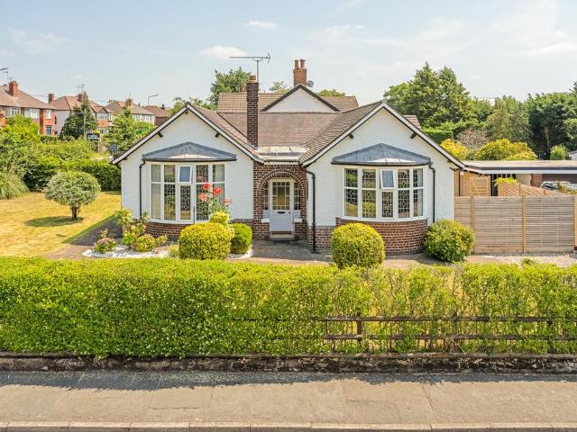 Bungalow for sale in Great Boughton, Boughton