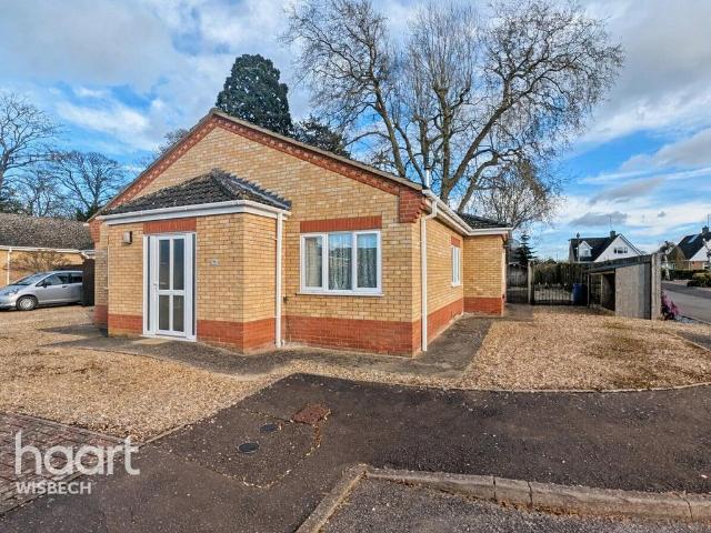 Bungalow for sale in Four Gotes, Cambridgeshire