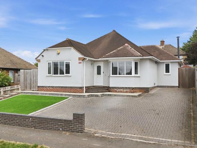 Bungalow for sale in Barton, Leicestershire
