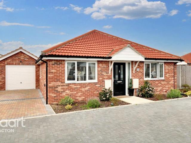 Bungalow for sale in Dale Hill, Essex