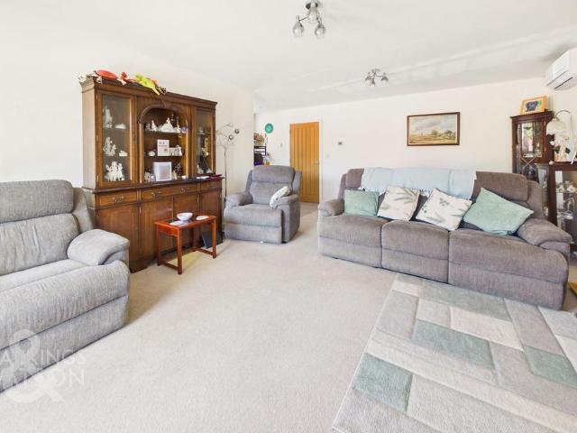 Bungalow for sale in Beckhithe, Burgh St Peter