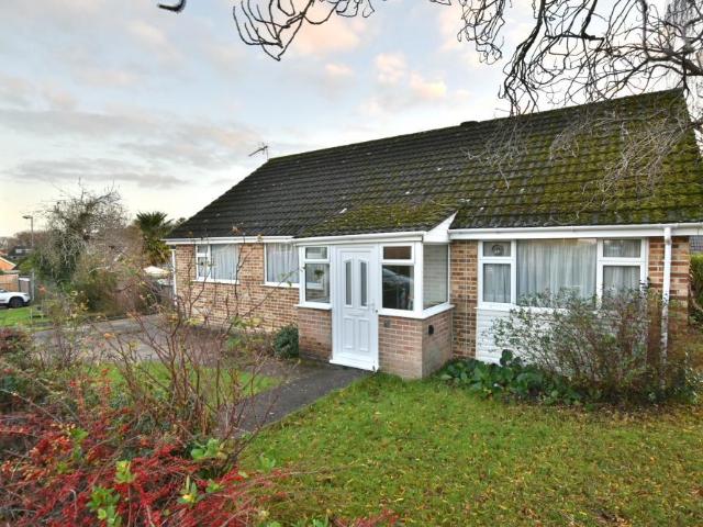 Bungalow for sale in Hayes, Colehill