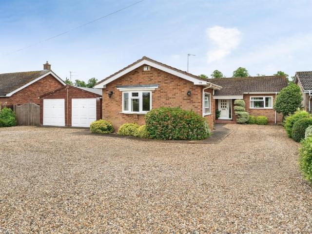 Bungalow for sale in Four Gotes, Cambridgeshire