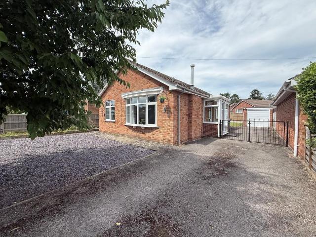 Bungalow for sale in The Heath, East Staffordshire
