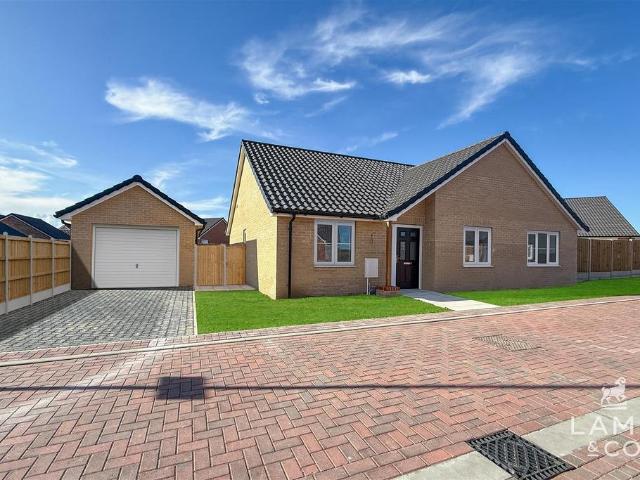 Bungalow for sale in Dale Hill, Essex