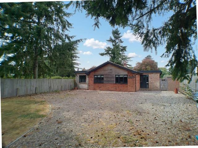 Bungalow for sale in Barton In Fabis, East Midlands