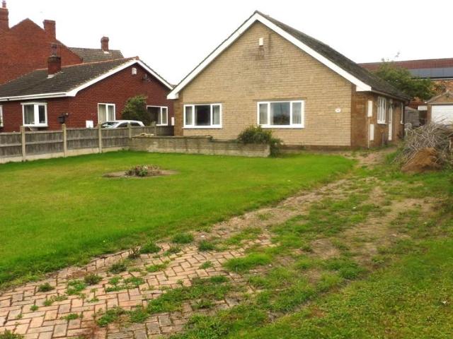 Bungalow for sale in Thurnscoe, South Yorkshire