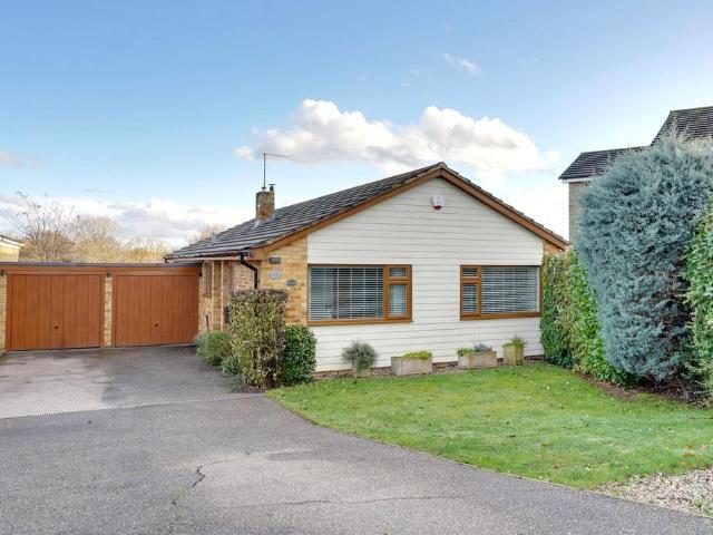 Bungalow for sale in Sawbridgeworth, Colliers End