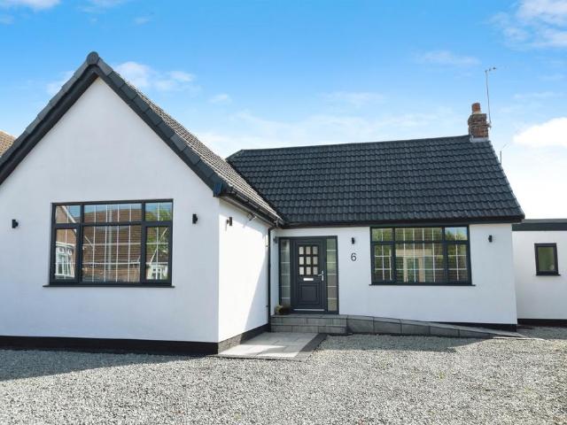 Bungalow for sale in Kirk Ella, East Riding Of Yorkshire
