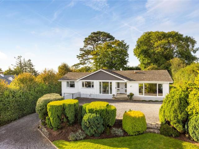 Bungalow for sale in Strode, Devon