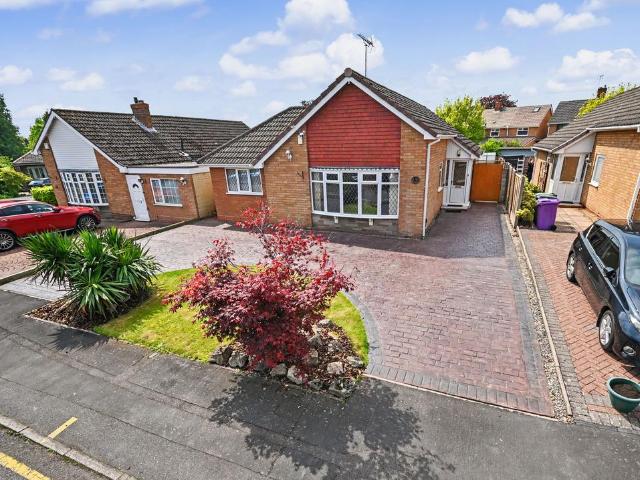 Bungalow for sale in Tettenhall, West Midlands