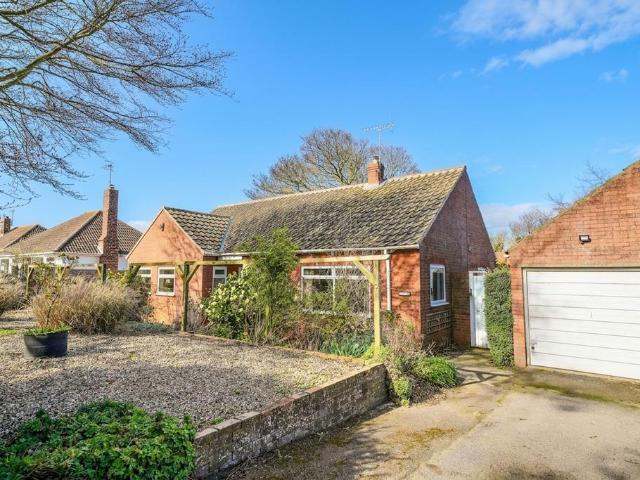 Bungalow for sale in Comers, Norfolk