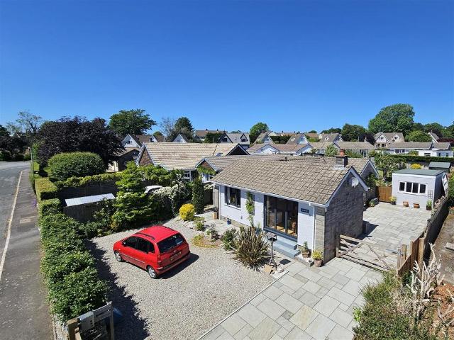 Bungalow for sale in Weir Quay, Devon