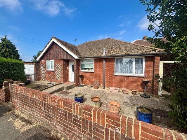 Bungalow for sale in Ore, Guestling Green