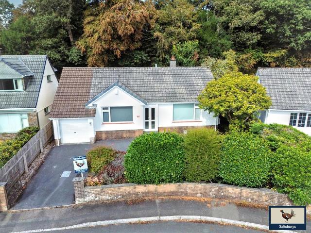 Bungalow for sale in Whitchurch, Weir Quay